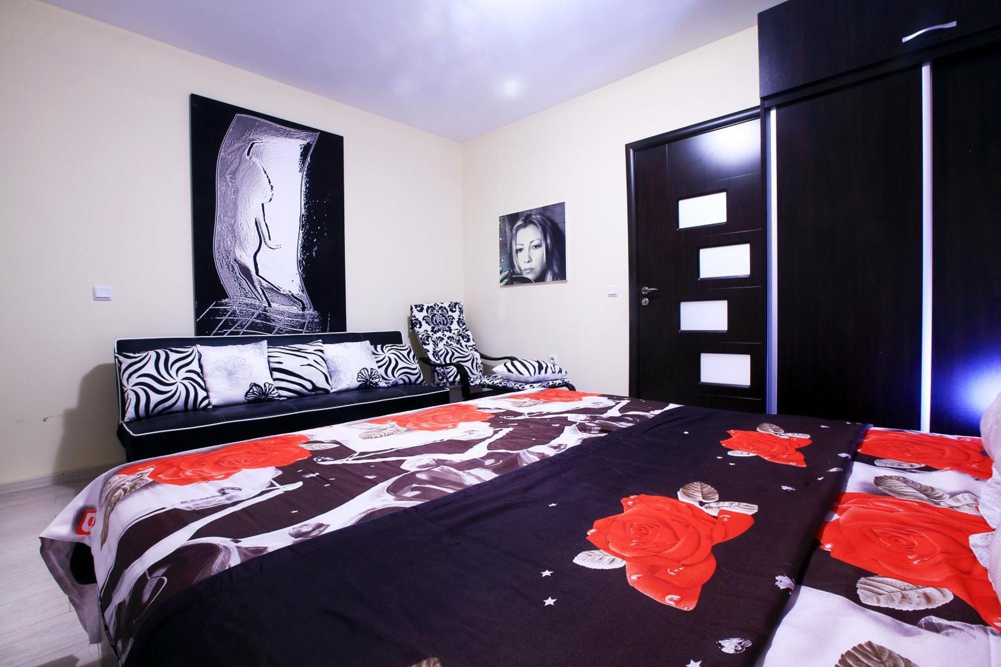 Private Apartment With Parking And Pool Balcic Exterior foto