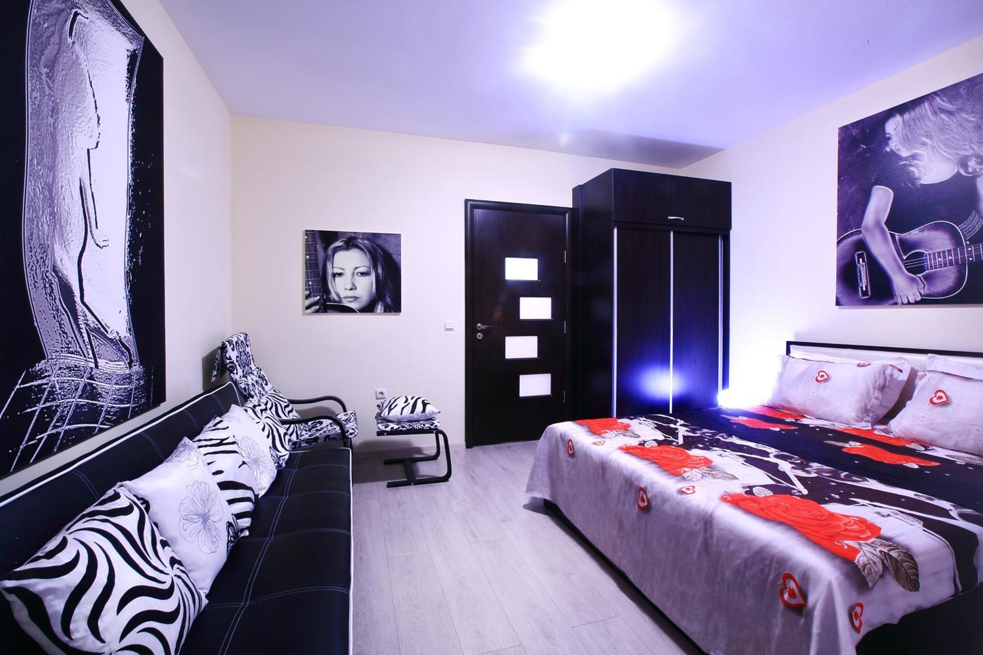 Private Apartment With Parking And Pool Balcic Exterior foto